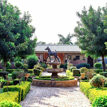 Maretlwane Guesthouse Buffelspoort Esterno foto