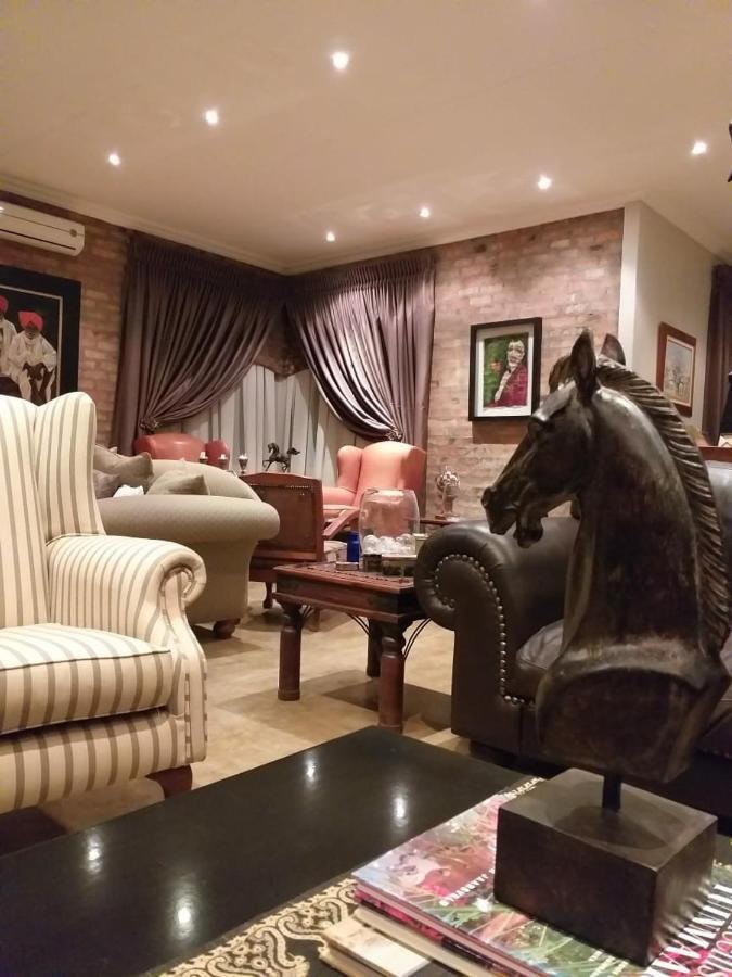 Maretlwane Guesthouse Buffelspoort Esterno foto