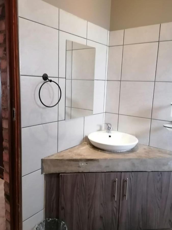 Maretlwane Guesthouse Buffelspoort Esterno foto