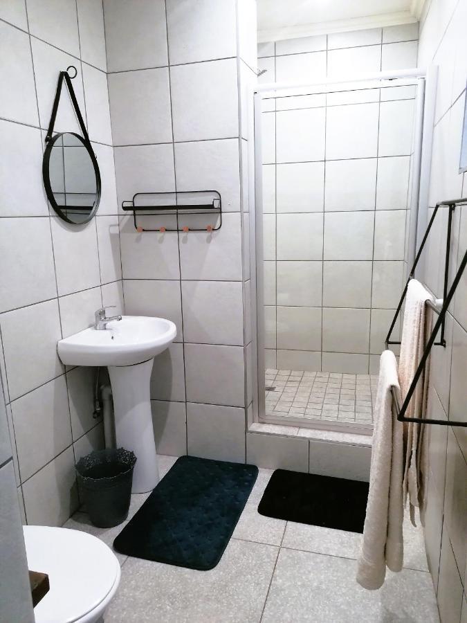 Maretlwane Guesthouse Buffelspoort Esterno foto